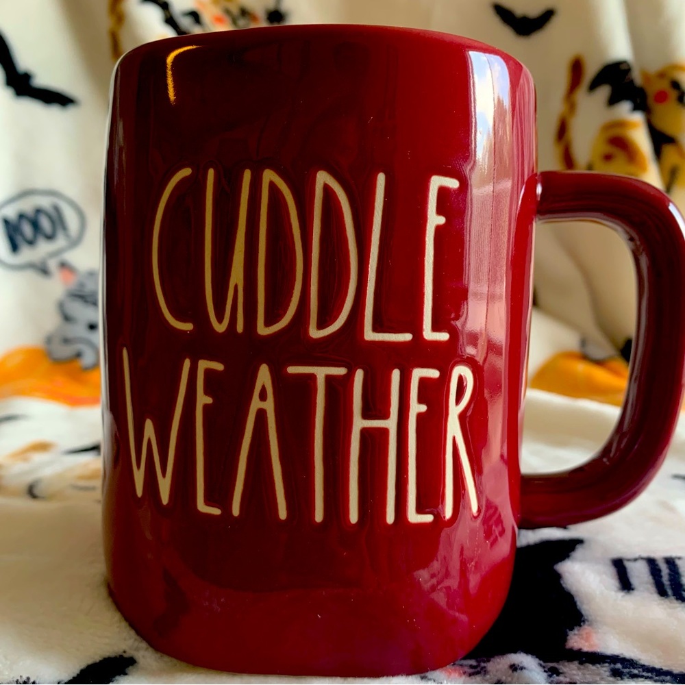 BNWT Rae Dunn Red CUDDLE WEATHER Mug